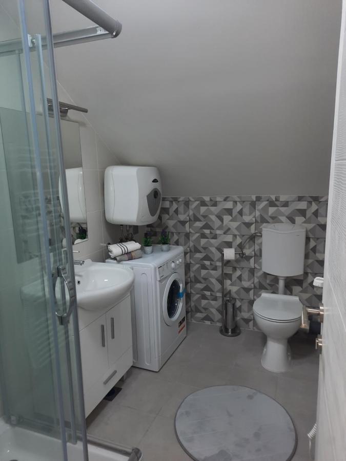 Apartman Daniela SJJ Eksteriør billede